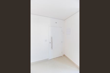Casa de condomínio à venda com 169m², 3 quartos e 3 vagas Casa de condomínio à venda com 169m², 3 quartos e 3 vagasEntrada
