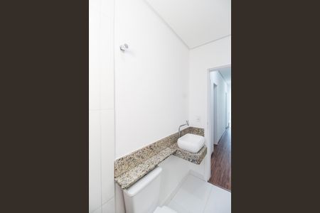 Casa de condomínio à venda com 169m², 3 quartos e 3 vagas Casa de condomínio à venda com 169m², 3 quartos e 3 vagasBanheiro 2