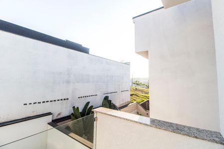 Casa de condomínio à venda com 169m², 3 quartos e 3 vagas Casa de condomínio à venda com 169m², 3 quartos e 3 vagasVista da Varanda