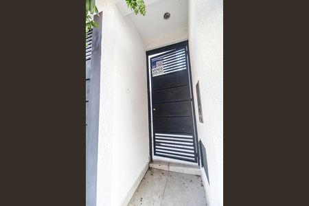 Casa de condomínio à venda com 169m², 3 quartos e 3 vagas Casa de condomínio à venda com 169m², 3 quartos e 3 vagasVista da Rua