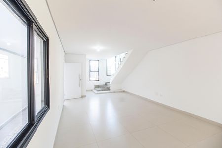 Casa de condomínio à venda com 169m², 3 quartos e 3 vagas Casa de condomínio à venda com 169m², 3 quartos e 3 vagasSala