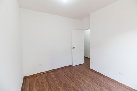 Casa de condomínio à venda com 169m², 3 quartos e 3 vagas Casa de condomínio à venda com 169m², 3 quartos e 3 vagasQuarto 3