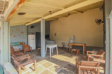 Casa à venda com 350m², 3 quartos e 2 vagas Casa à venda com 350m², 3 quartos e 2 vagasPiscina/Quintal/Churrasqueira