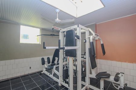 Casa à venda com 350m², 3 quartos e 2 vagas Casa à venda com 350m², 3 quartos e 2 vagasAcademia