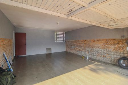Casa à venda com 350m², 3 quartos e 2 vagas Casa à venda com 350m², 3 quartos e 2 vagasGaragem
