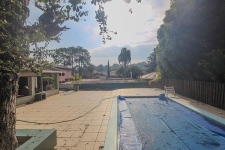 Casa à venda com 350m², 3 quartos e 2 vagas Casa à venda com 350m², 3 quartos e 2 vagasPiscina/Quintal/Churrasqueira