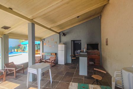Casa à venda com 350m², 3 quartos e 2 vagas Casa à venda com 350m², 3 quartos e 2 vagasPiscina/Quintal/Churrasqueira