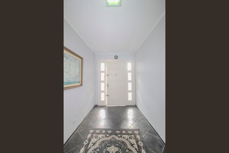 Casa à venda com 350m², 3 quartos e 2 vagas Casa à venda com 350m², 3 quartos e 2 vagasSala