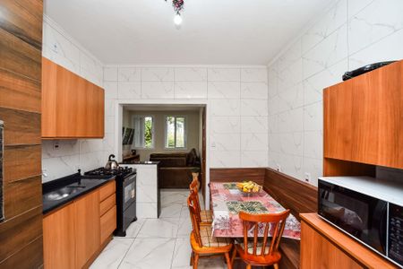 Apartamento à venda com 80m², 3 quartos e sem vagaCozinha e Área de Serviço