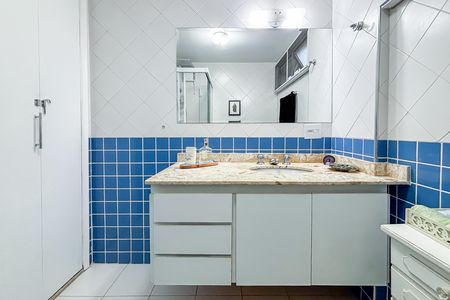 Apartamento à venda com 130m², 3 quartos e 2 vagas