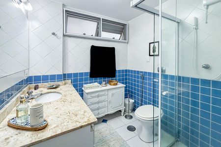 Apartamento à venda com 130m², 3 quartos e 2 vagas