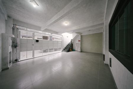 Casa para alugar com 71m², 2 quartos e 2 vagas Casa para alugar com 71m², 2 quartos e 2 vagasGaragem