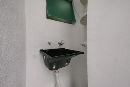 Casa para alugar com 71m², 2 quartos e 2 vagas Casa para alugar com 71m², 2 quartos e 2 vagasÁrea de Serviço