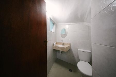 Casa para alugar com 71m², 2 quartos e 2 vagas Casa para alugar com 71m², 2 quartos e 2 vagasLavabo