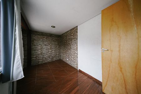 Casa para alugar com 71m², 2 quartos e 2 vagas Casa para alugar com 71m², 2 quartos e 2 vagasEscritório