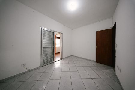 Casa para alugar com 71m², 2 quartos e 2 vagas Casa para alugar com 71m², 2 quartos e 2 vagasQuarto 1