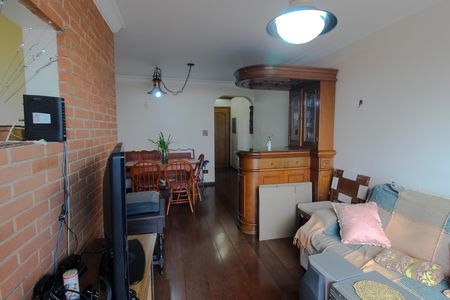 Apartamento para alugar com 75m², 2 quartos e 1 vaga Apartamento para alugar com 75m², 2 quartos e 1 vagaSala