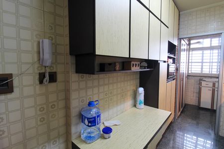 Apartamento para alugar com 75m², 2 quartos e 1 vaga Apartamento para alugar com 75m², 2 quartos e 1 vagaCozinha