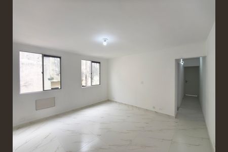 Casa de Condomínio à venda com 2 quartos, 63m² em Taquara, Rio de Janeiro