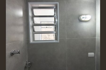 Casa de condomínio à venda com 63m², 2 quartos e 1 vaga