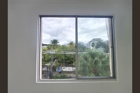 Casa de condomínio à venda com 63m², 2 quartos e 1 vaga