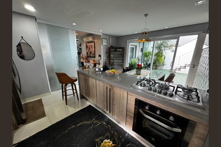 Casa para alugar com 200m², 3 quartos e 3 vagasCozinha
