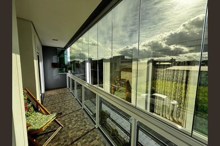 Casa para alugar com 200m², 3 quartos e 3 vagasVaranda