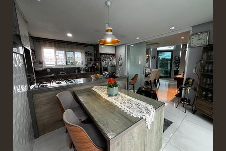 Casa para alugar com 200m², 3 quartos e 3 vagasCozinha