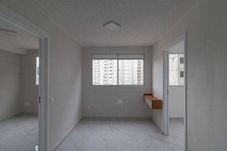 Apartamento para alugar com 34m², 2 quartos e sem vaga Apartamento para alugar com 34m², 2 quartos e sem vagaSala/Cozinha/Área de Serviço