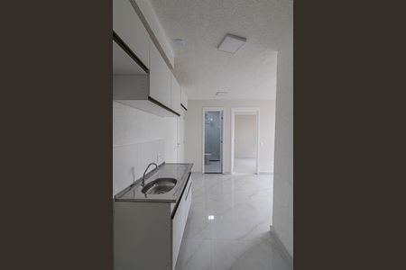 Apartamento para alugar com 34m², 2 quartos e sem vaga Apartamento para alugar com 34m², 2 quartos e sem vagaSala/Cozinha/Área de Serviço