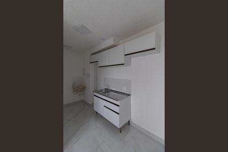 Sala/Cozinha/Área de Serviço  de apartamento para alugar com 2 quartos, 34m² em Vila Silvia, São Paulo