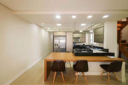 Cozinha de apartamento à venda com 2 quartos, 199m² em Santa Maria, São Caetano do Sul