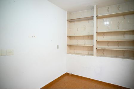 Casa para alugar com 200m², 3 quartos e 2 vagasDepósito
