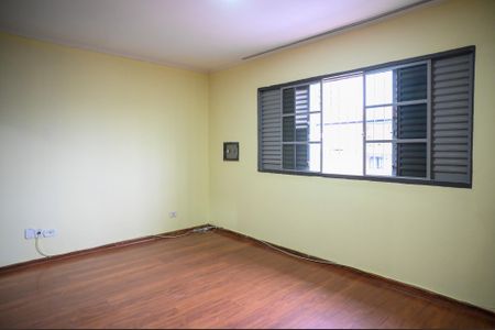 Casa para alugar com 200m², 3 quartos e 2 vagasSuíte