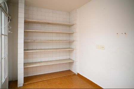 Casa para alugar com 200m², 3 quartos e 2 vagasDepósito