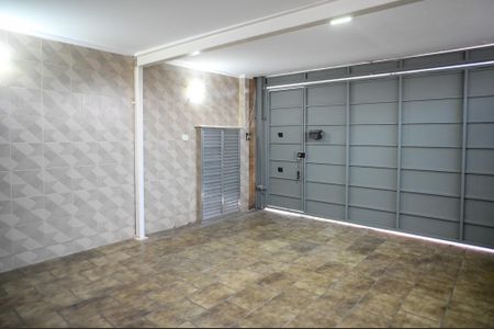 Casa para alugar com 200m², 3 quartos e 2 vagasGaragem