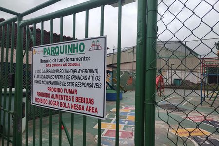 Apartamento à venda com 46m², 2 quartos e sem vagaÁrea comum - Playground