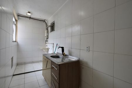 Apartamento à venda com 46m², 2 quartos e sem vagaCozinha 