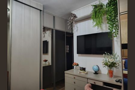 Casa de condomínio à venda com 70m², 2 quartos e 1 vaga Casa de condomínio à venda com 70m², 2 quartos e 1 vagaFoto 01