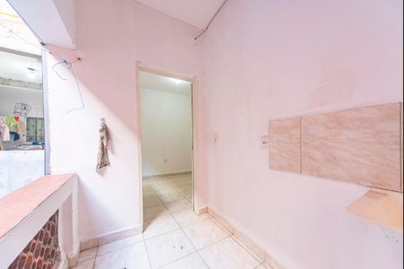 Casa para alugar com 55m², 1 quarto e sem vagaVaranda e Área de serviço