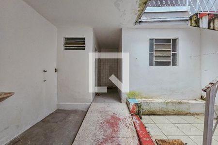 Casa à venda com 150m², 3 quartos e 2 vagas Casa à venda com 150m², 3 quartos e 2 vagasÁrea externa