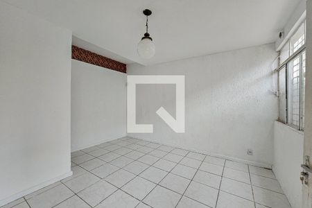 Sala de casa à venda com 3 quartos, 150m² em Horto, Belo Horizonte