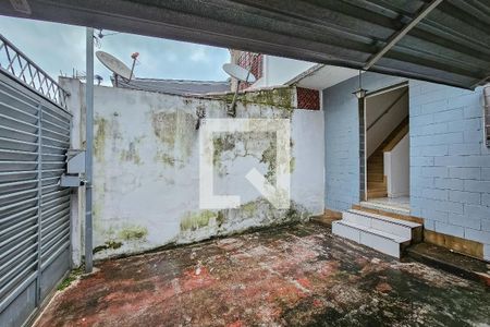 Casa à venda com 150m², 3 quartos e 2 vagas Casa à venda com 150m², 3 quartos e 2 vagasÁrea externa