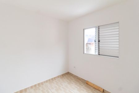 Quarto de casa para alugar com 1 quarto, 30m² em Jardim Marilu, Carapicuíba