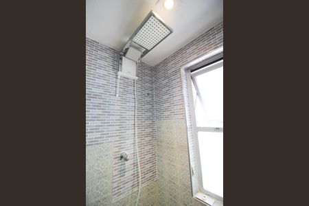 Apartamento à venda com 68m², 2 quartos e 1 vaga Apartamento à venda com 68m², 2 quartos e 1 vagaBanheiro