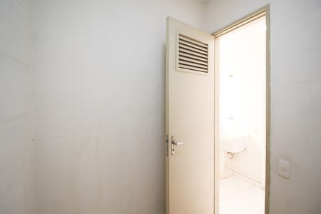 Apartamento à venda com 68m², 2 quartos e 1 vaga Apartamento à venda com 68m², 2 quartos e 1 vagaQuarto de Serviço