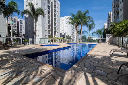 Apartamento para alugar com 54m², 2 quartos e 2 vagasÁrea Comum - Piscinas