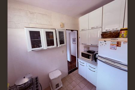 Apartamento para alugar com 60m², 2 quartos e sem vaga Apartamento para alugar com 60m², 2 quartos e sem vagaCozinha