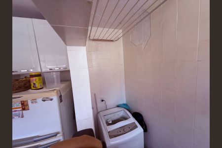 Apartamento para alugar com 60m², 2 quartos e sem vaga Apartamento para alugar com 60m², 2 quartos e sem vagaÁrea de Serviço