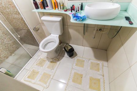 Apartamento à venda com 42m², 2 quartos e 1 vaga Apartamento à venda com 42m², 2 quartos e 1 vagaBanheiro
